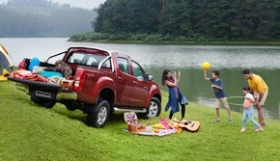 D-MAX V-Cross