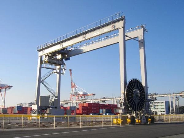 Anupam ( 1 Over 5) Container Crane