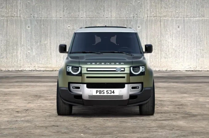 Land Rover Defender Price in Ahmedabad
