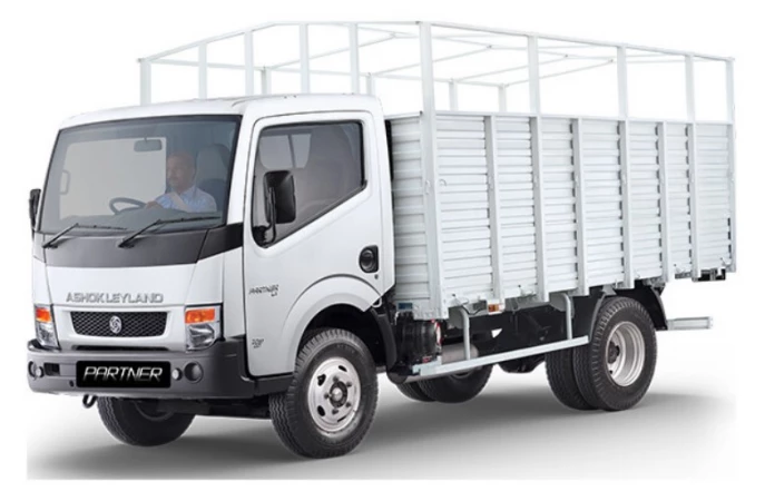 ASHOK LEYLAND Partner 6 Tyre