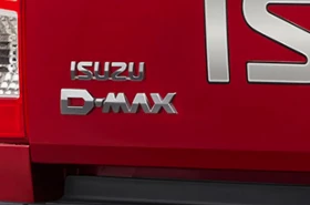 D-MAX V CROSS