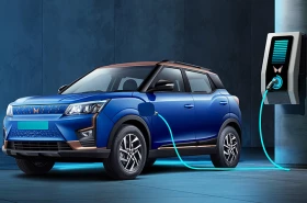 XUV400 EV