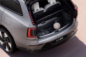 XC90