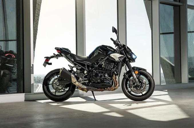Z900