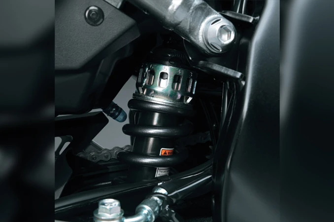 GSX-8R