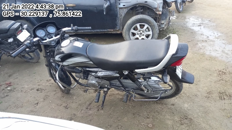 Second hand bike on sale hf deluxe olx