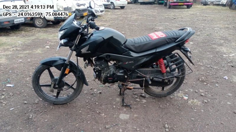 Honda livo bike discount black