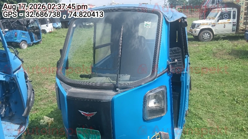 front_right_view
