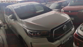  TOYOTA INNOVA CRYSTA