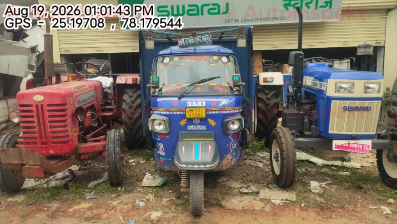 front_right_view