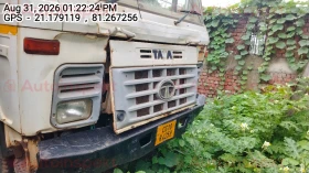 front_right_view