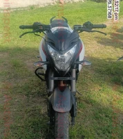  BAJAJ PULSAR