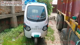  KINETIC GREEN SAFAR SMART