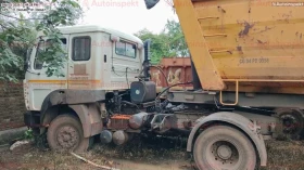  TATA MOTORS TATA 5530