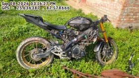  YAMAHA R15