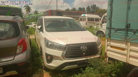  TOYOTA INNOVA CRYSTA