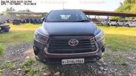  TOYOTA INNOVA CRYSTA