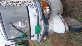 front_right_view