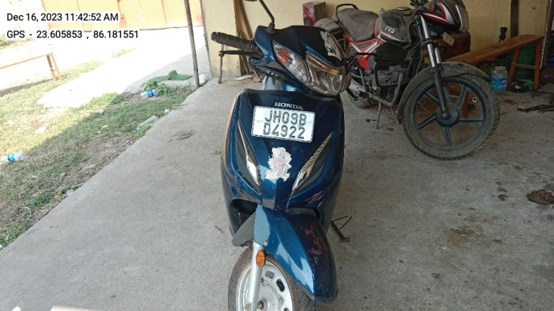 Olx 2024 ghy scooty