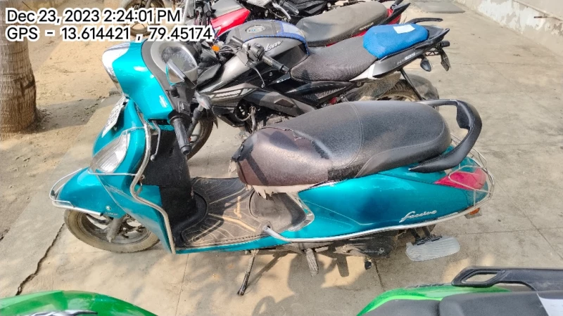 Olx 2024 fascino scooty