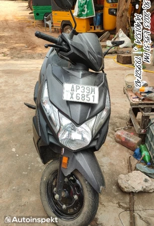 Dio scooty second online hand price