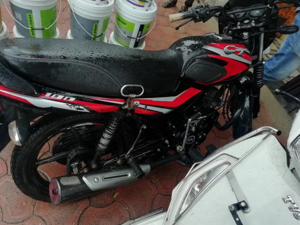 Bajaj ct 100 online es alloy