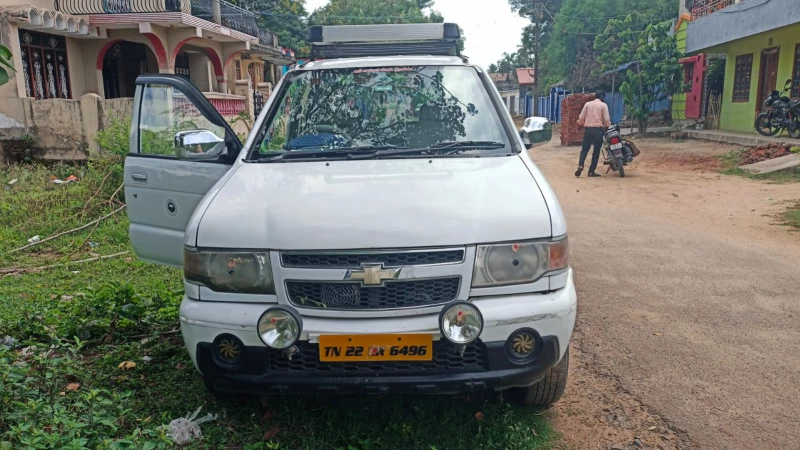 2014 Used Chevrolet Tavera Neo 3 LS- 10 STR BS-III in Chennai