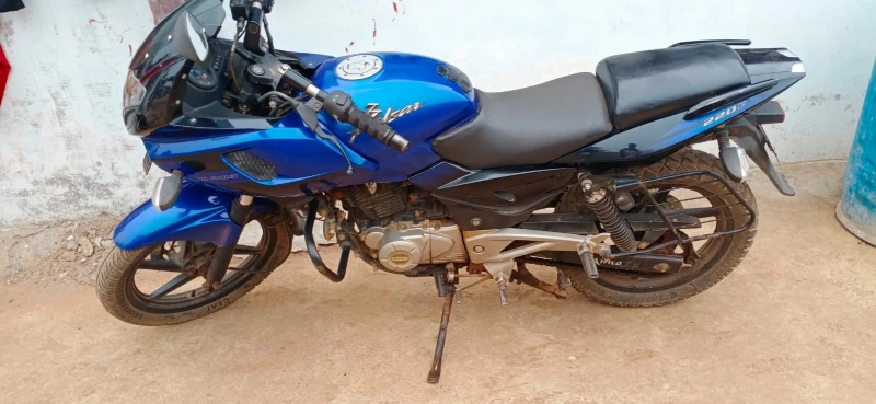 220s pulsar on sale