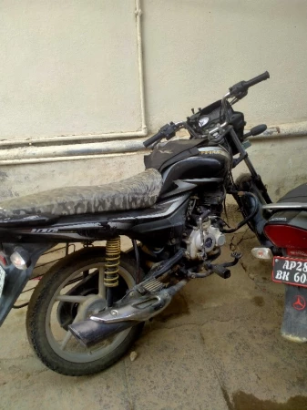 Bajaj platina hot sale second hand