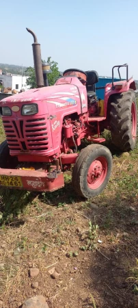 MAHINDRA 575 Di