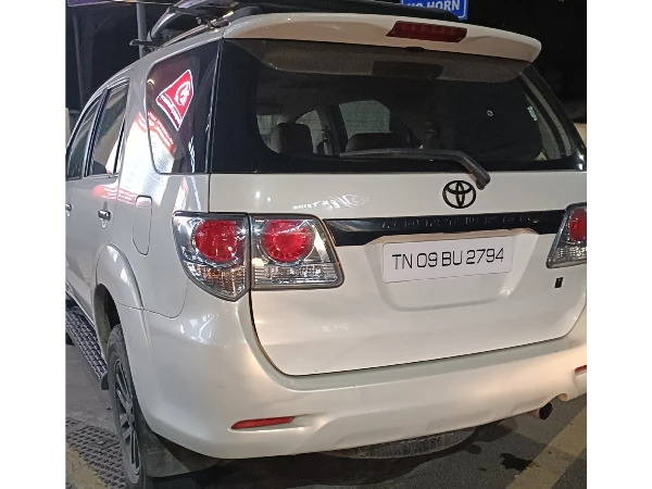 2013 Used TOYOTA FORTUNER 2.7 PETROL 4X2 AT in Chennai