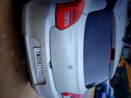 MARUTI SUZUKI SWIFT