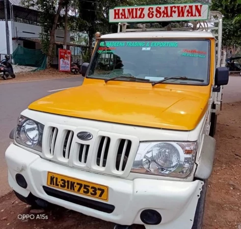 MAHINDRA Bolero Pik-Up