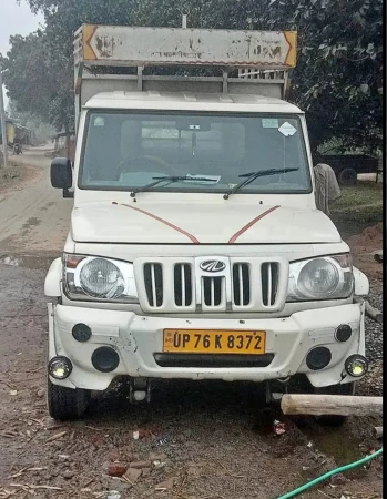 MAHINDRA Bolero Maxitruck Plus