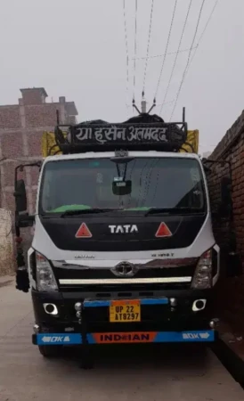 TATA MOTORS  SIGNA 4923