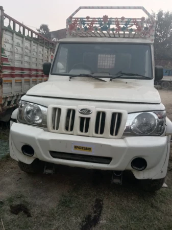 MAHINDRA Bolero Maxitruck Plus