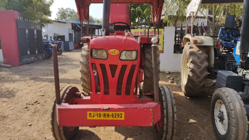 MAHINDRA 475 Di