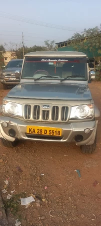 MAHINDRA Bolero Camper