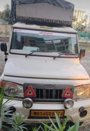 MAHINDRA Bolero Pik-Up