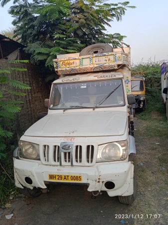 MAHINDRA Bolero Pik-Up