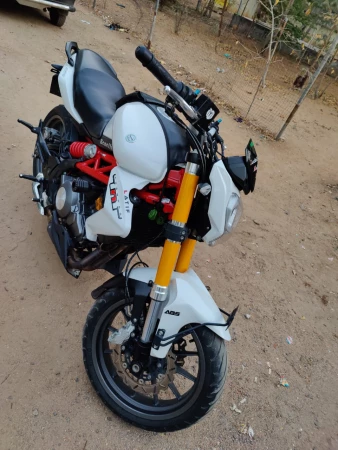 Benelli tnt 300 2024 second hand