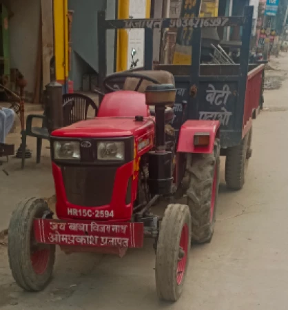 MAHINDRA Yuvraj 215 Nxt