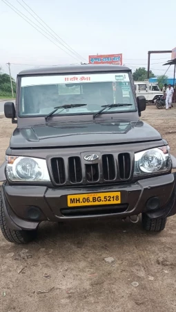 MAHINDRA Bolero Camper