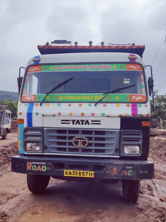 TATA MOTORS LPT 2518