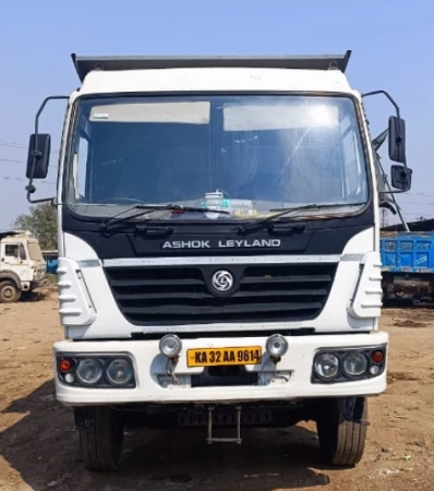 ASHOK LEYLAND CAPTAIN 3123