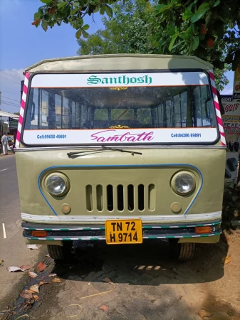 Mahindra van old model 2024 price