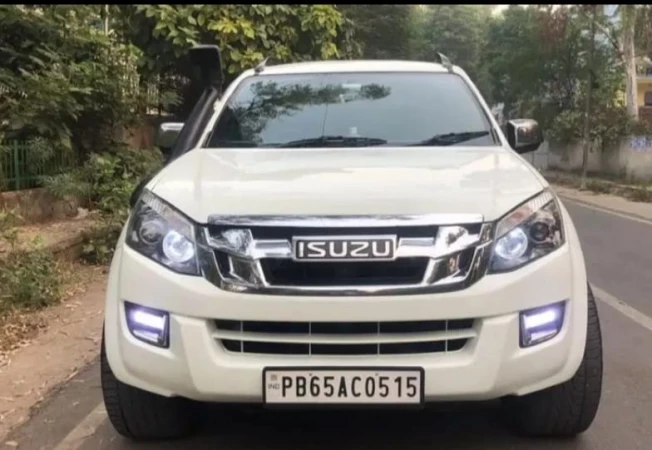 Isuzu D-Max Price in Ludhiana