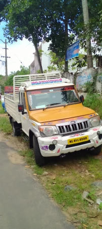 MAHINDRA Bolero Pik-Up