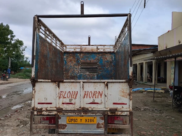 MAHINDRA Bolero Maxitruck Plus