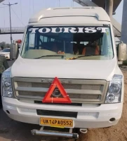 FORCE MOTORS TRAVELLER T2